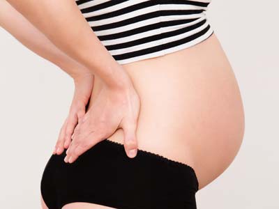 Ciàtica durant l'embaràs: gestió d'atacs (exercicis)