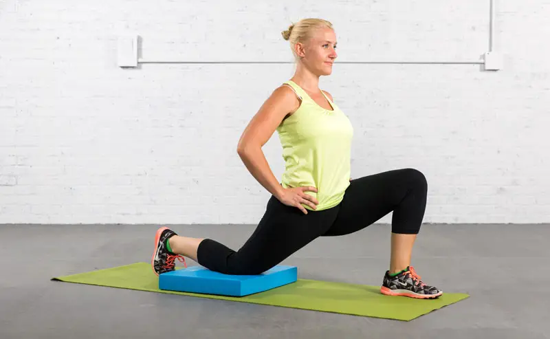 Psoas-Streckung in Springerstellung