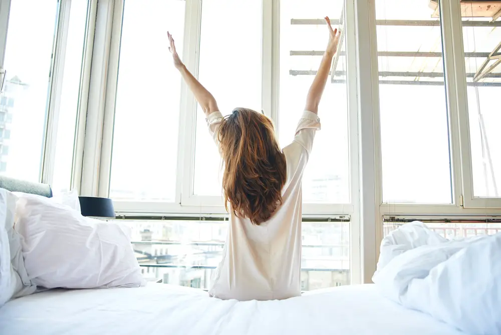 morning stretch to relieve lower back pain