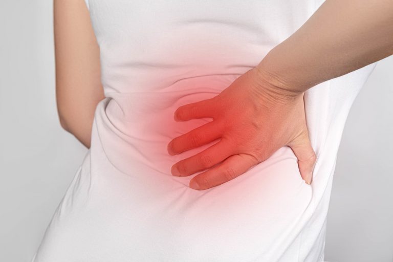 Arthrose lombaire : Comment la soulager ? (5 traitements)