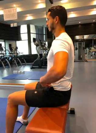 Praktische Anwendung der Sit-ups McKenzie-Methode