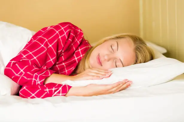 erholsamer Schlaf, um Nackenschmerzen zu vermeiden