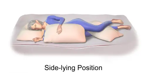 sover på siden