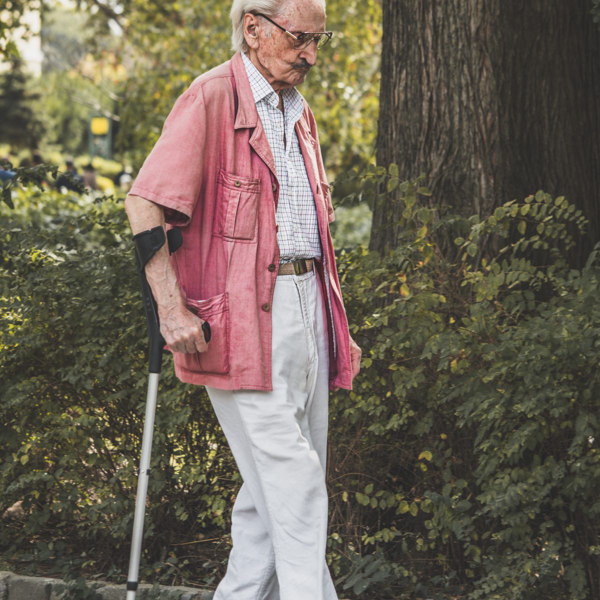 Douleur de hanche après la marche Que faire ? (conseils kiné) Lombafit